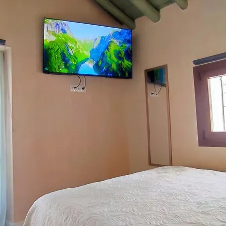 Cuesta De Piletas 10