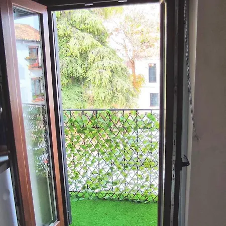 Cuesta De Piletas 10 *